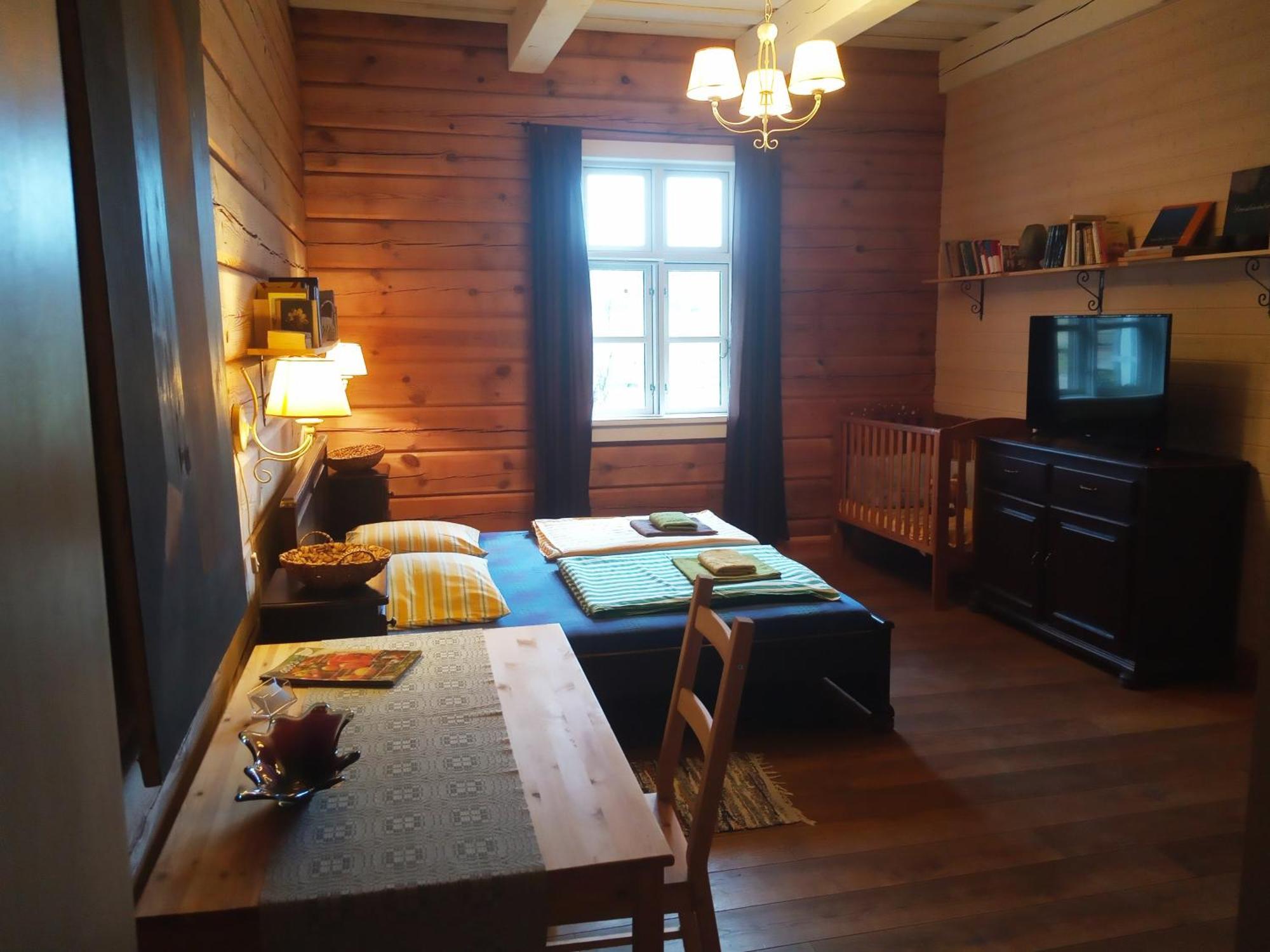 Hostal Senosios Geguzines Ukis Habitación foto