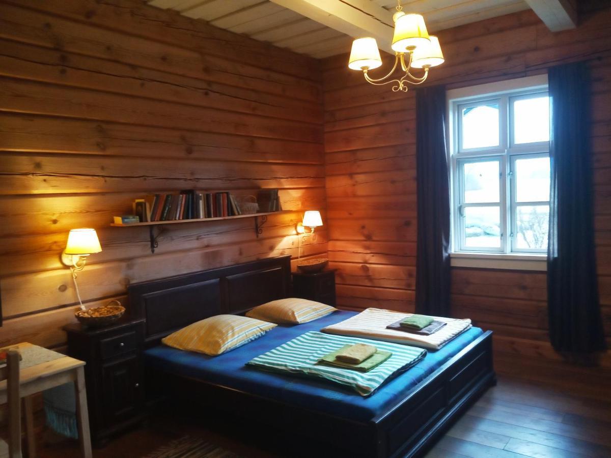 Hostal Senosios Geguzines Ukis Exterior foto